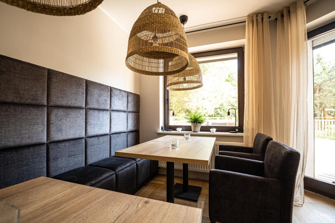 Hotel I Restauracja Czarny Kos Borkowo  Luaran gambar